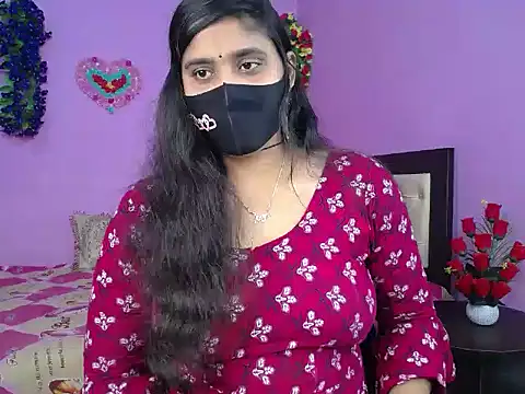 Snapshot of Hot_Maleka chatting on March 2026 04:31:01 PM Hot Maleka online show from March 2026 04:31:01 PM