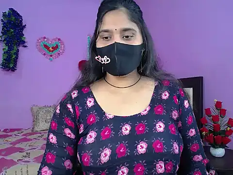 Snapshot of Hot_Maleka chatting on March 2026 04:36:01 PM Hot Maleka online show from March 2026 04:36:01 PM