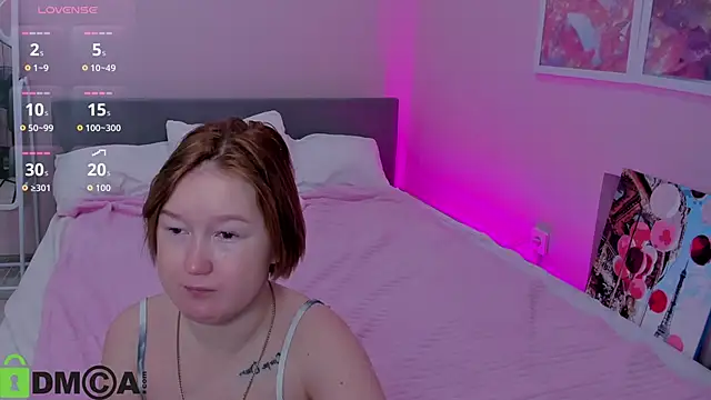 Sara Robinson online show from November 2025 02:32:01 AM