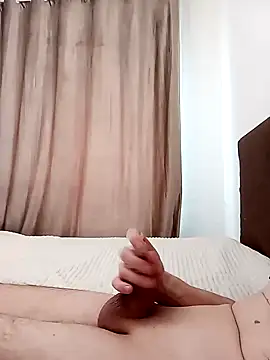 Grifon1973 online show from February 2025 10:07:01 AM