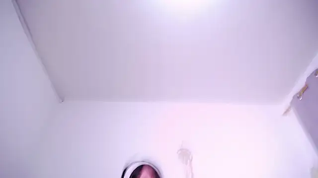 Vicky Love  online show from February 2025 01:55:02 PM