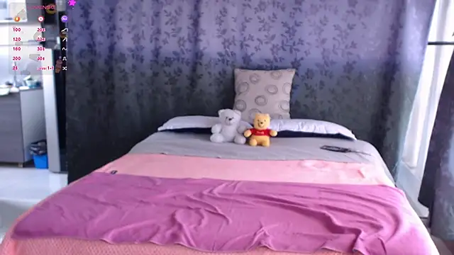 Snapshot of miia-big1boobs_ chatting on February 2026 06:18:01 PM miia-big1boobs online show from February 2026 06:18:01 PM