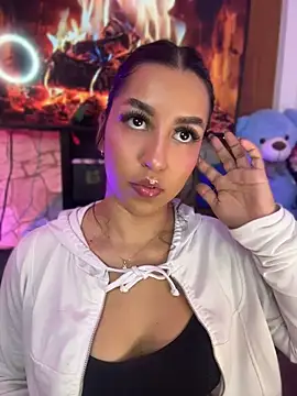 Snapshot of Tamara_Roberts1 chatting on August 2026 02:14:02 AM Tamara Roberts1 online show from August 2026 02:14:02 AM