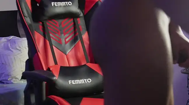 May Dylan1 online show from December 2024 01:31:02 PM