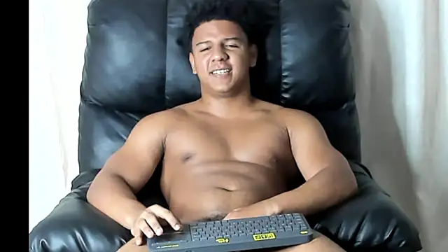 May Dylan1 online show from March 2025 12:07:02 AM