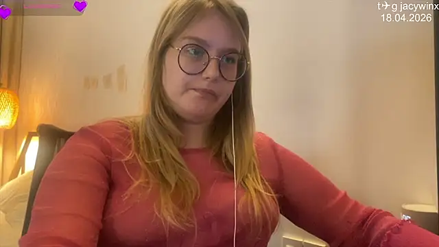 JacyWinslat online show from April 2026 05:06:01 PM