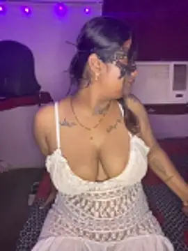 sexy-bu online show from November 2025 08:58:02 PM