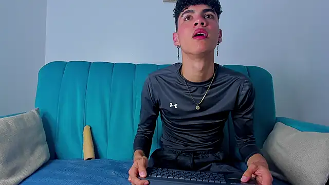 NeoRaptis online show from January 2025 07:55:01 PM