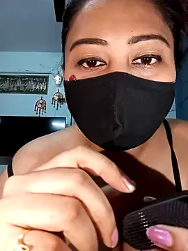 Cute-mona online show from February 2025 07:44:02 PM