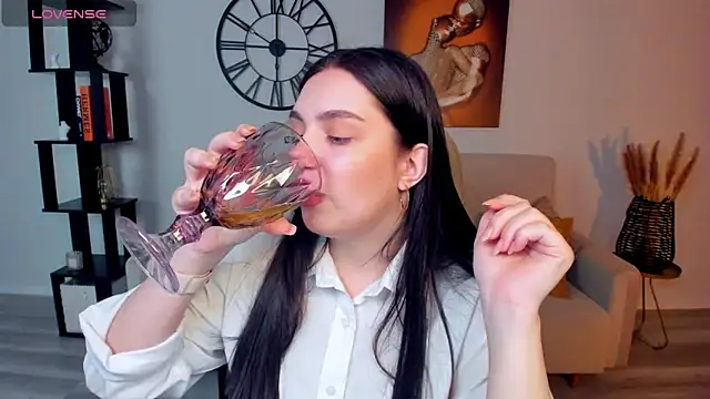 DaniellaLovely online show from March 2025 02:23:02 PM