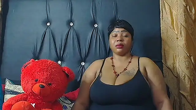 HUMONGUOUSTITSS online show from September 2025 03:52:01 AM