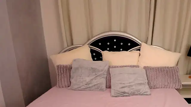 JessieePink online show from January 2025 05:23:02 PM