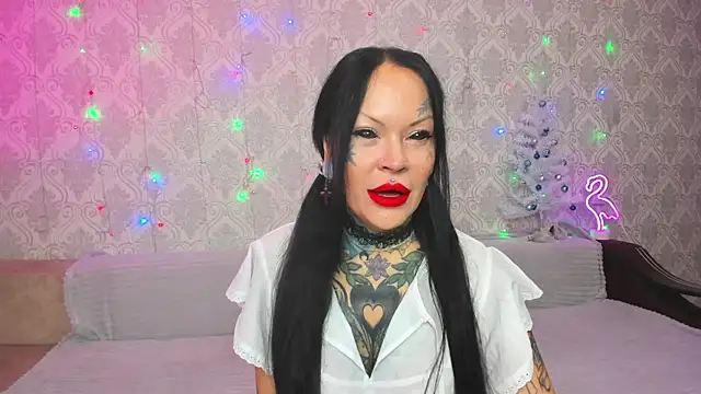 Megan Black Moon online show from December 2024 05:03:01 AM