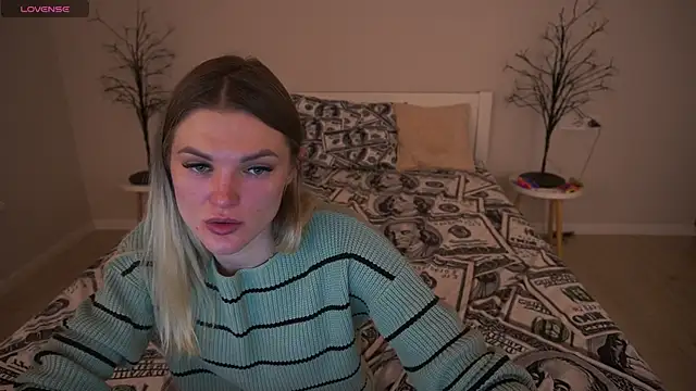 KateSly online show from December 2025 06:29:02 AM