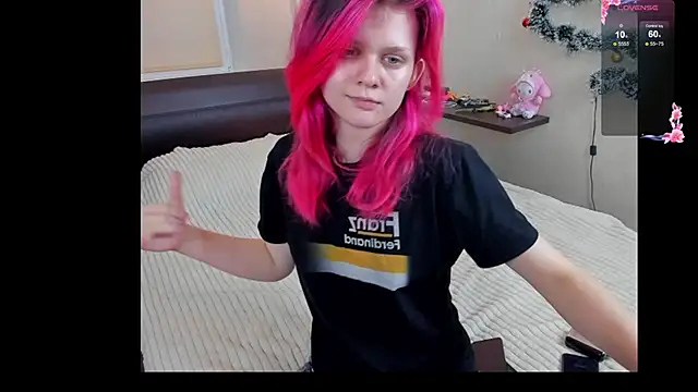 JulieTaylors online show from April 2026 10:16:01 PM