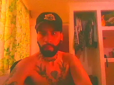 Diilanhott online show from February 2025 02:26:01 PM