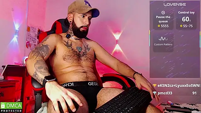 Diilanhott online show from May 2026 11:23:04 PM
