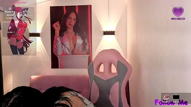 vittorialombardi   online show from September 2025 08:16:02 AM