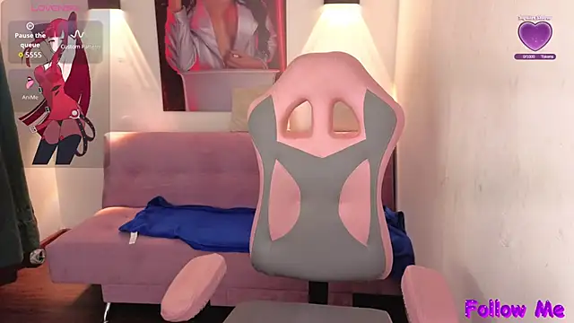 vittorialombardi   online show from October 2025 08:12:01 AM