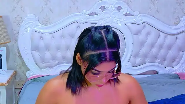 TiaraRosse online show from January 2026 01:16:02 PM