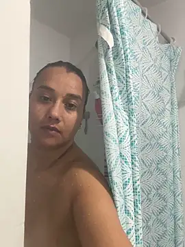 Cafeziitha02 online show from December 2025 04:48:02 PM