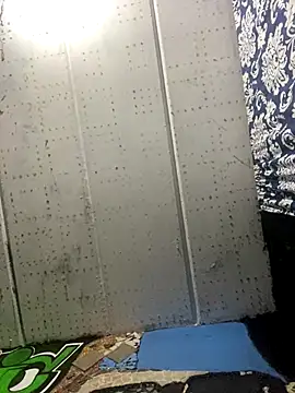 macg96 online show from October 2025 03:45:02 AM