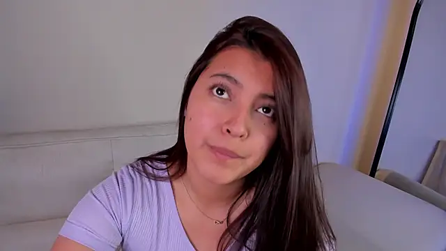 Rebeca Williams  online show from March 2026 12:19:01 PM