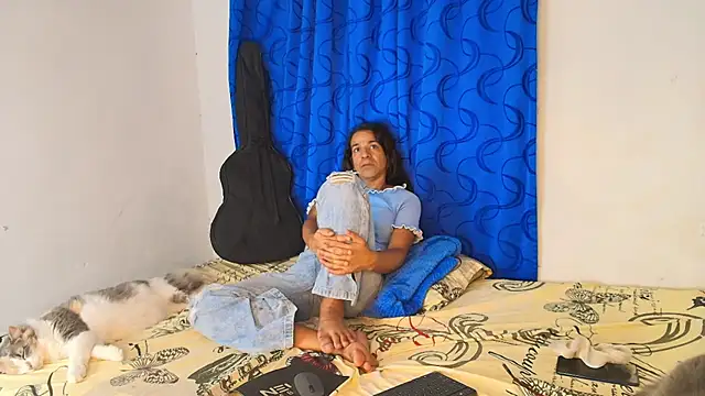 Oh Tique online show from November 2025 03:18:02 AM