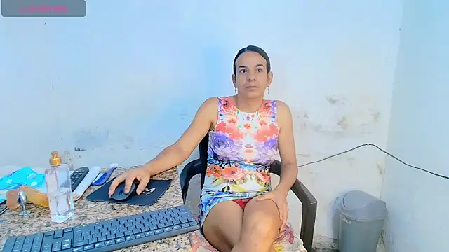 Oh Tique online show from June 2026 12:40:01 PM