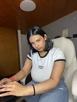 Isabella boobd online show from January 2025 01:03:02 PM