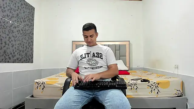 simookeler online show from November 2025 10:55:02 PM