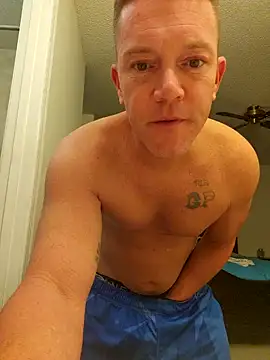 Bigtater1999 online show from October 2025 01:34:01 AM