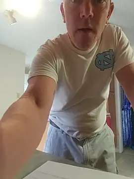 Bigtater1999 online show from June 2026 03:14:02 PM