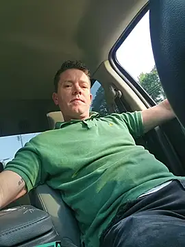 Bigtater1999 online show from June 2026 11:37:02 AM