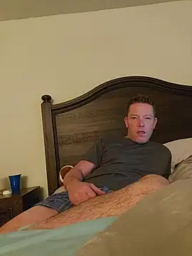 Bigtater1999 online show from July 2026 12:01:01 PM