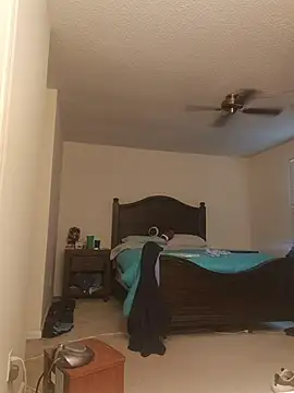 Bigtater1999 online show from July 2026 04:39:33 PM