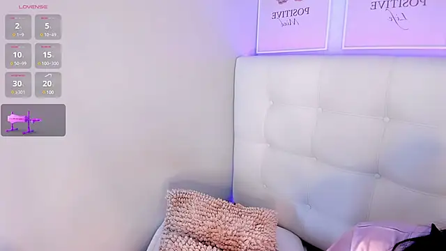 aashley jones online show from February 2025 05:55:02 AM