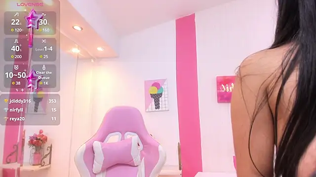 scarlette 15  online show from January 2025 06:43:02 AM