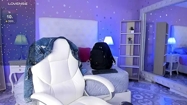 scarlette 15  online show from September 2025 03:06:02 AM