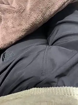 rockyji09 online show from December 2025 03:41:01 PM