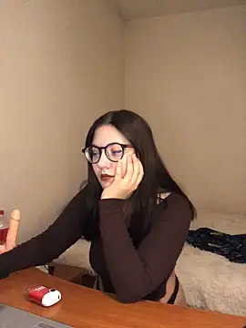 Prudie Gabriella online show from February 2025 06:17:02 PM