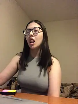 Prudie Gabriella online show from February 2025 05:07:02 PM