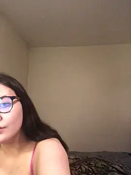 Prudie Gabriella online show from March 2025 06:15:02 PM