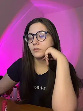 Prudie Gabriella online show from October 2025 11:38:02 AM