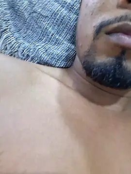 Snapshot of Pr3To021 chatting on September 2025 01:43:02 PM Pr3To021 online show from September 2025 01:43:02 PM