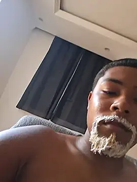 Snapshot of Pr3To021 chatting on September 2025 12:07:01 PM Pr3To021 online show from September 2025 12:07:01 PM