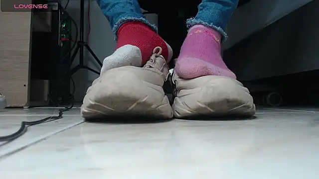 alma fenix online show from March 2025 03:26:01 PM