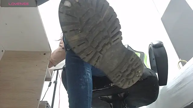 alma fenix online show from March 2025 12:22:01 PM