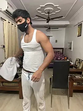 Snapshot of John_desihunk chatting on December 2024 07:00:02 PM John desihunk online show from December 2024 07:00:02 PM