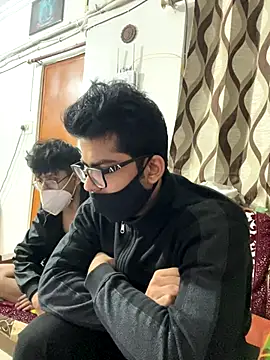 Snapshot of John_desihunk chatting on December 2025 06:46:02 PM John desihunk online show from December 2025 06:46:02 PM